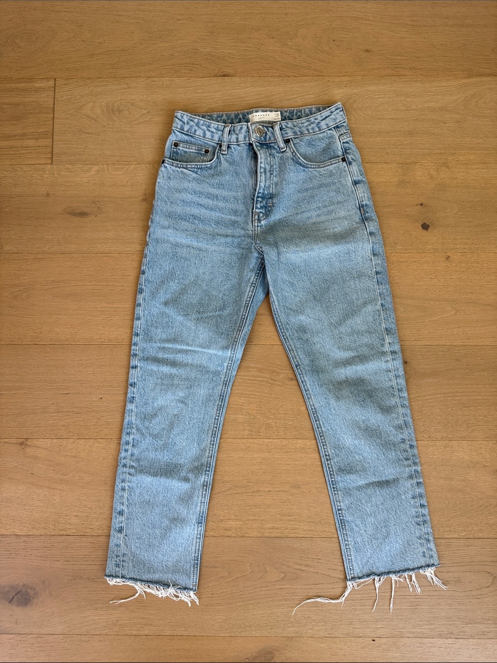 Topshop Light Wash straight Mom Jeans